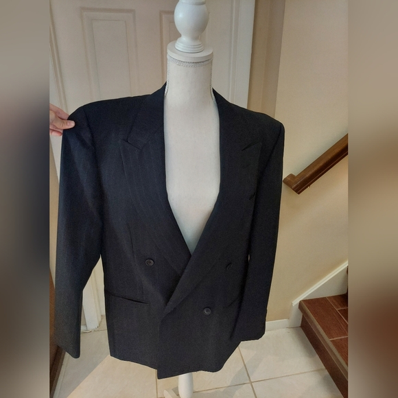 Vintage Surreys custom tailored men's suit